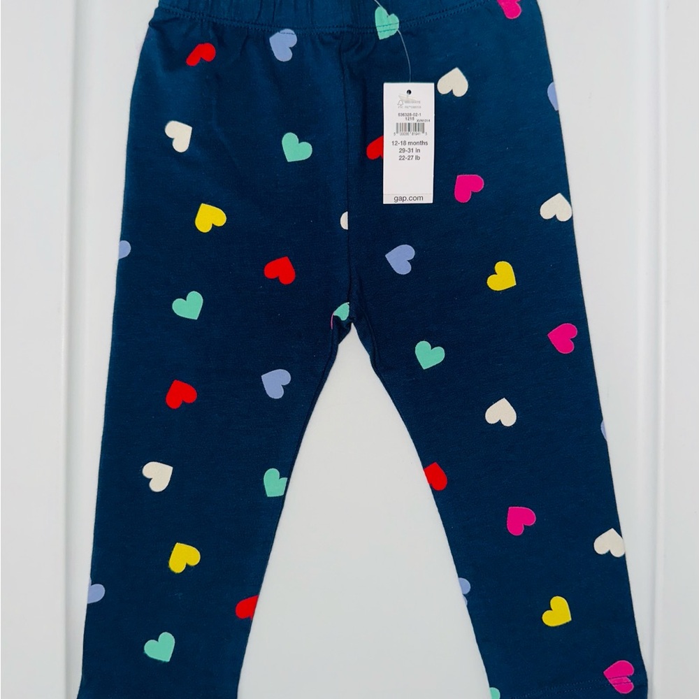 Gapkids Navy Leggings with Multicolor Heart Pattern. NWT